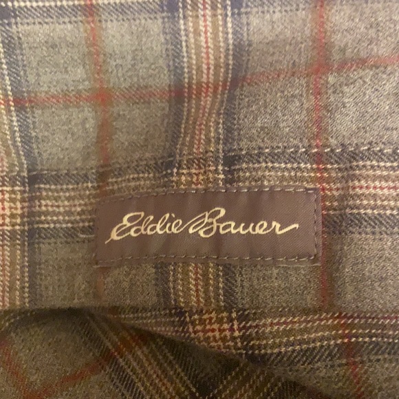 Pre-Owned Eddie Bauer Men’s Size M Button Down LS Shirt Relaxed Fit 100% Cotton - Picture 8 of 9